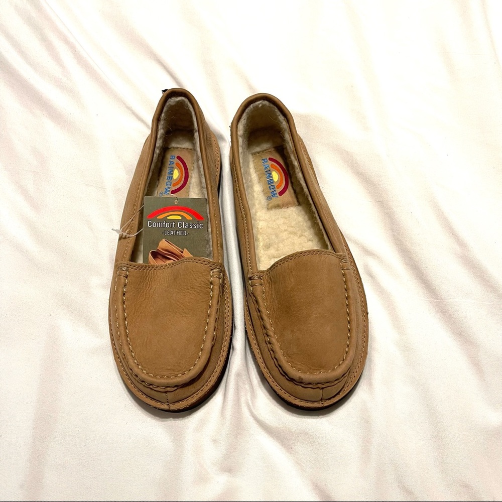 ✨NWT Rainbow Leather Loafer w/ Fleece Lining✨ Size 7